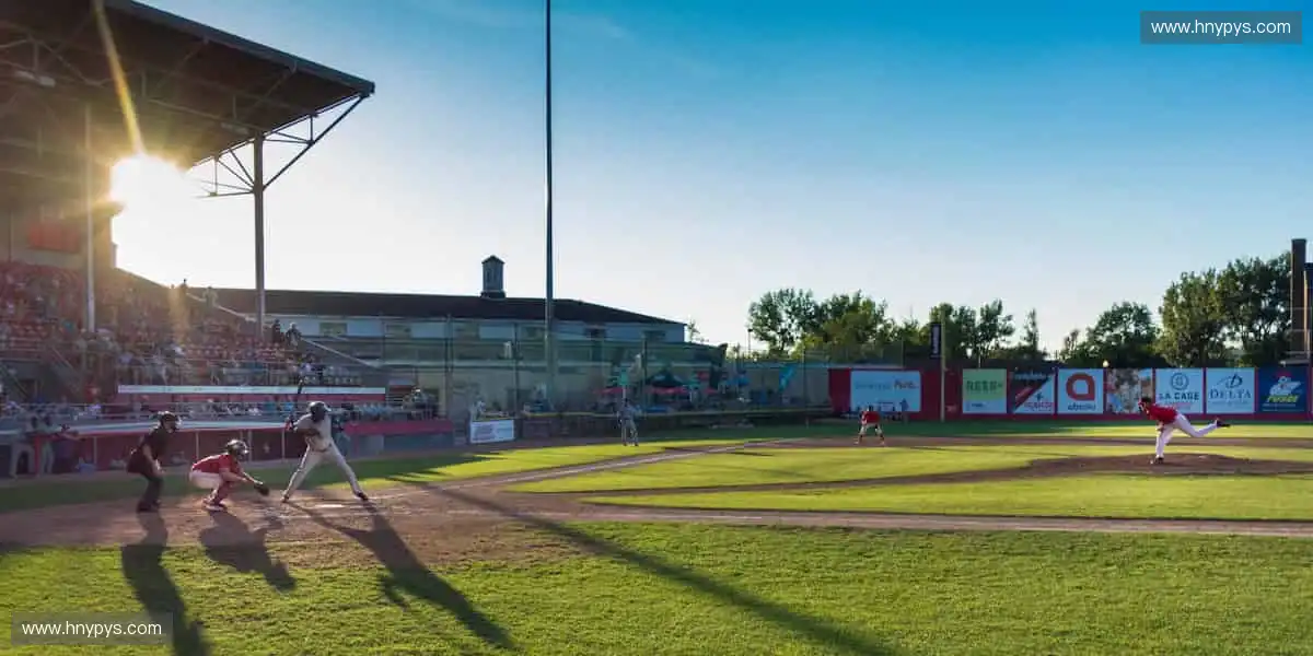 独家限量发售,潮流先锋必备!👕 用装备定义你的运动态度!